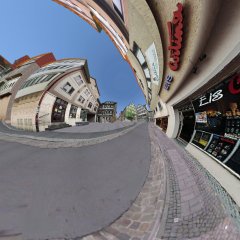 Blick während einer relativistischen Fahrradfahrt durch Tübingen. Bild: Universität Tübingen