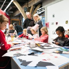 Kids im Stadtmuseum. Bild: Valentin Marquardt