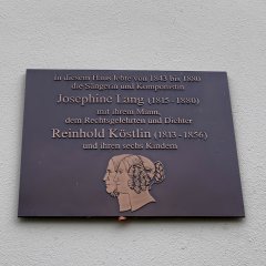 Gedenktafel am ehemaligen Wohnhaus von Josephine Lang in der Rümlinstraße. Bild: Universitätsstadt Tübingen