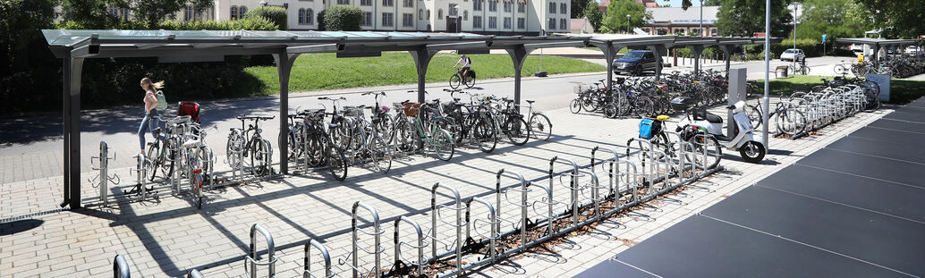 Fahrradabstellplätze an der Thiepvalkaserne