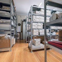 Einblick ins Depot des Stadtmuseums im Theodor-Haering-Haus, Aufnahme von 2018.

Bild: Christoph Jäckle