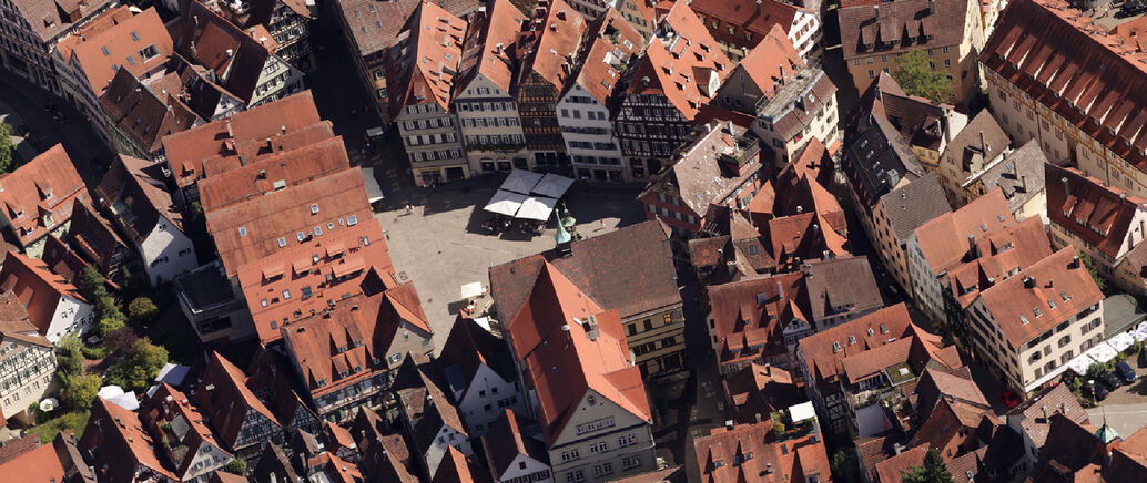 Blick von oben auf die Tübinger Altstadt