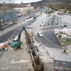 Durch das fehlende Bahnhofsvordach und die Fahrräder ist der ZOB bereits jetzt übersichtlicher. Bild: Anne Faden