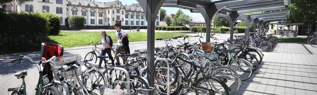 Fahrradabstellanlage an der Thiepvalkaserne