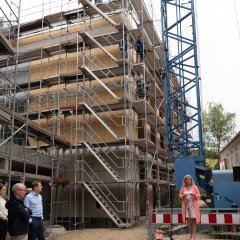 Richtfest für den ersten Gebäudeteil. Bild: Universitätsstadt Tübingen