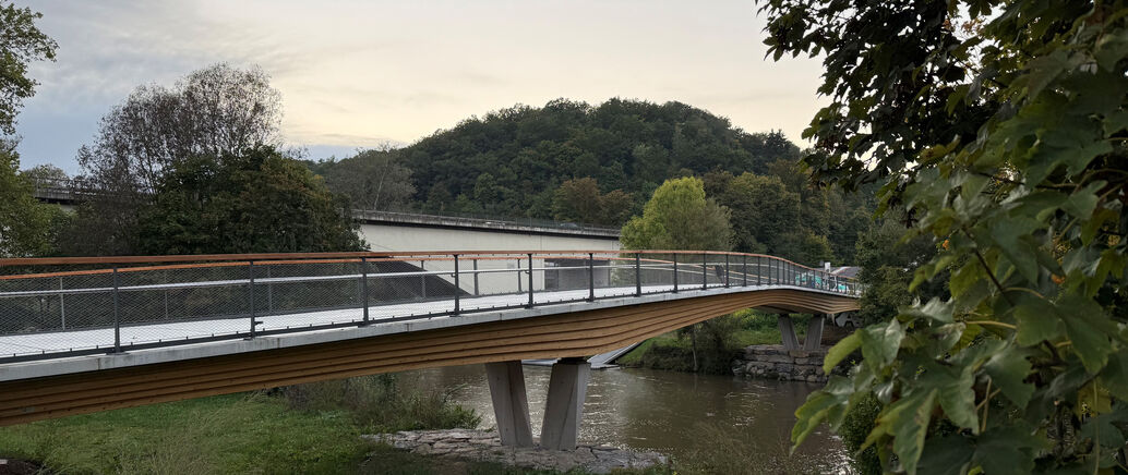 Lustnauer Radbrücke