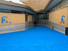 Blick auf die Einfahrt der Radstation