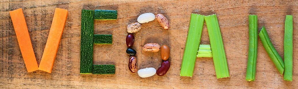 Bild: jSchriftzug vegan aus Gem&uuml;se