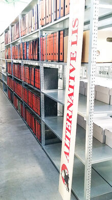 Mit rund 21 Regalmetern Unterlagen kam das Archiv der Alternativen Liste T&uuml;bingen 2015 ins Stadtarchiv. Bild: Stadtarchiv T&uuml;bingen