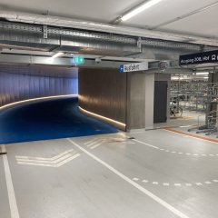 Radstation Tiefgaragenausfahrt
Bild: Universit&auml;tsstadt T&uuml;bingen
