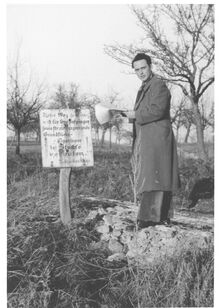 Hermann Rumpp beim &bdquo;Spazierengehen&ldquo; auf dem Schnarrenberg