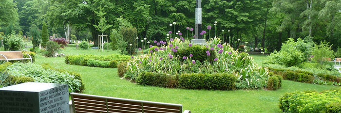 Gemeinschaftsgrabanlage &bdquo;Garten der Erinnerung&ldquo; auf dem T&uuml;binger Bergfriedhof