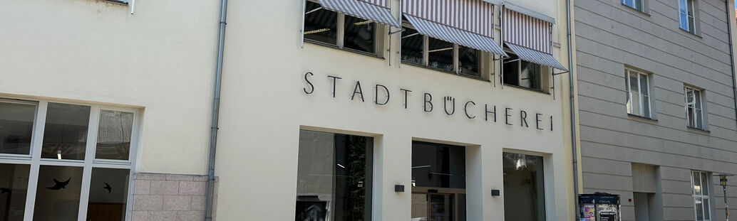 Eingang zur Stadtb&uuml;cherei