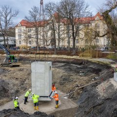 Der Anlagensee in T&uuml;bingen hat ein neues Auslaufbauwerk. Bild: Ulrich Metz