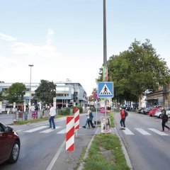 Der alte &Uuml;bergang vom Busbahnhof zum Hauptbahnhof: wenig einladend und gef&auml;hrlich. Bild: Anne Faden