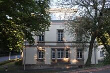 Villa K&ouml;stlin, Nordostseite. Bild: Universit&auml;tsstadt T&uuml;bingen